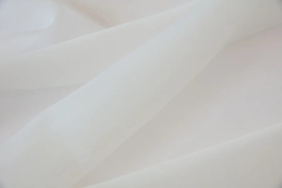 Catalogue 401 shade 401-02, Off White Plain chiffon sheer curtain fabric