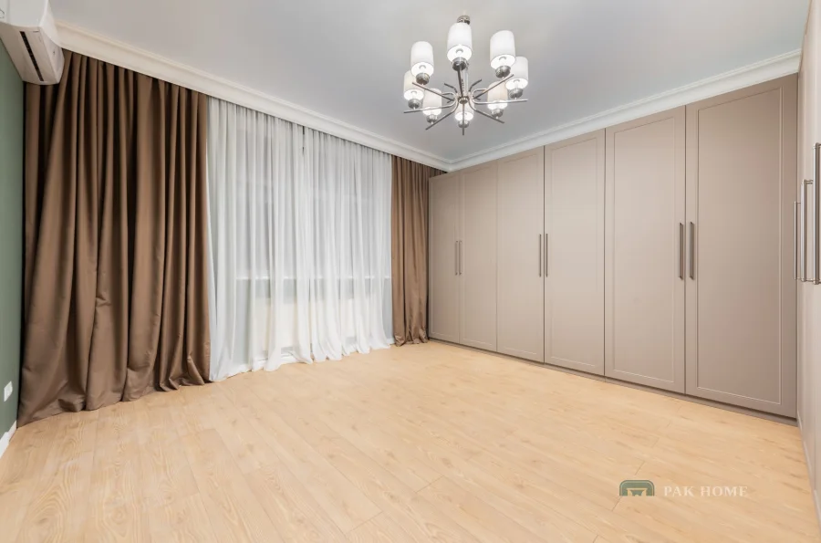 Curtains for a Majlis and Very Wide Windows